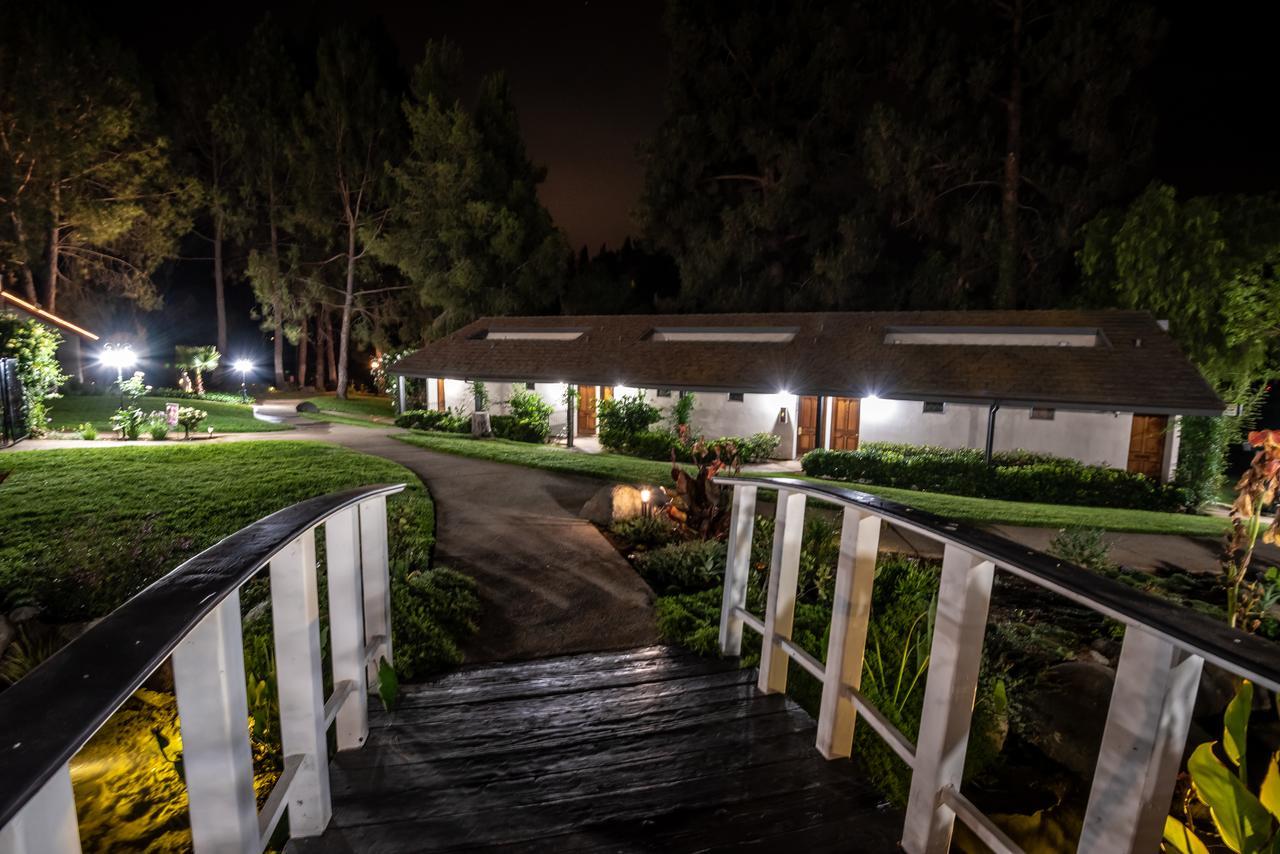 Tuscany Hills Retreat エスコンディド エクステリア 写真